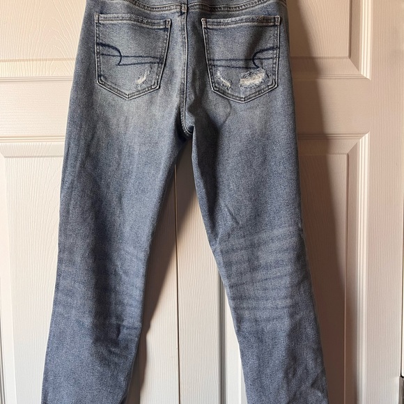 American Eagle tomgirl Jean size 2 - Picture 4 of 4